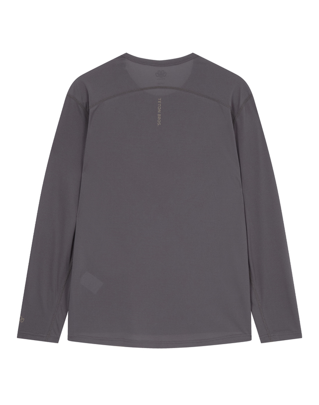 티톤 브로스 PPP L/S 차콜 그레이 착용컷