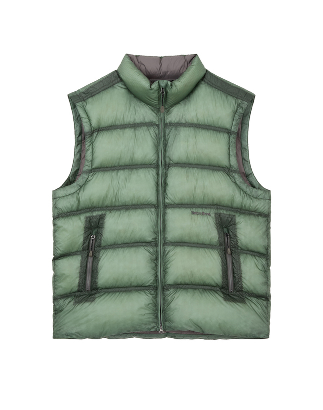 티톤 브로스 [경량]Alive Prism Down Vest 탁한 카키 착용컷