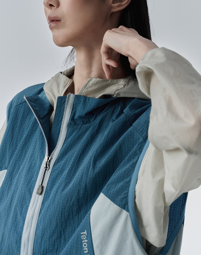 티톤 브로스 Gridcore Vest 블루 상세