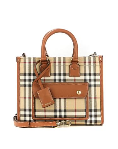 [버버리] 26FW (VNTG CHK BRIAR 8109793) 여성 토트백