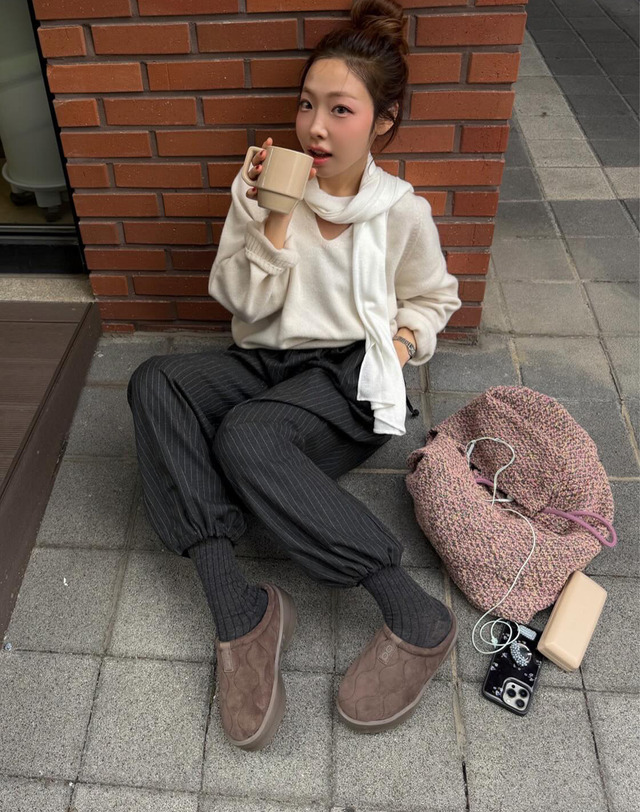 우포스 [Posh] 진한 브라운 여성 뮬
