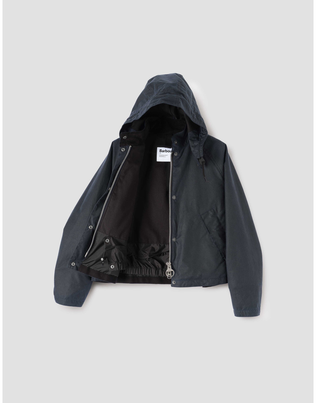 바버 [Barbour x Margaret Howell] 여성 네이비 Transport 자켓 착용컷