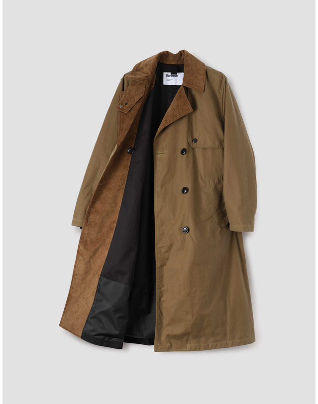 바버 [Barbour x Margaret Howell] 여성 베이지 DB 왁스 트렌치 코트 진한 베이지 착용컷