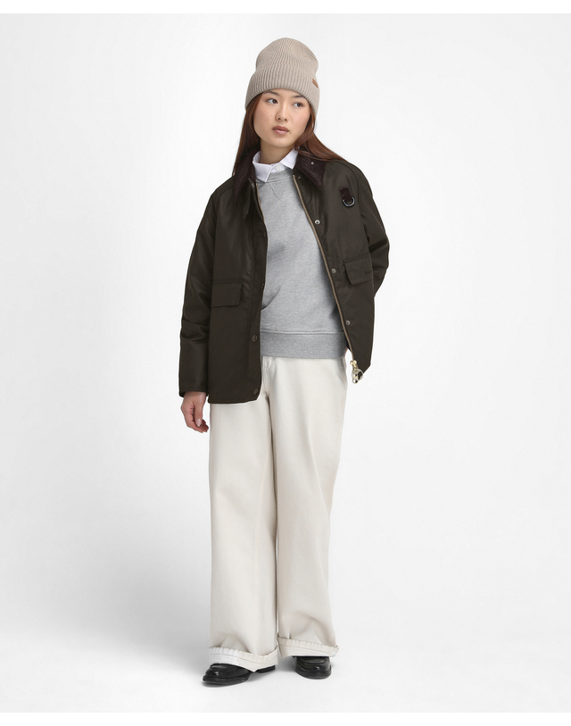 바버 여성 올리브 Spey 왁스 자켓 진한 연두 착용컷