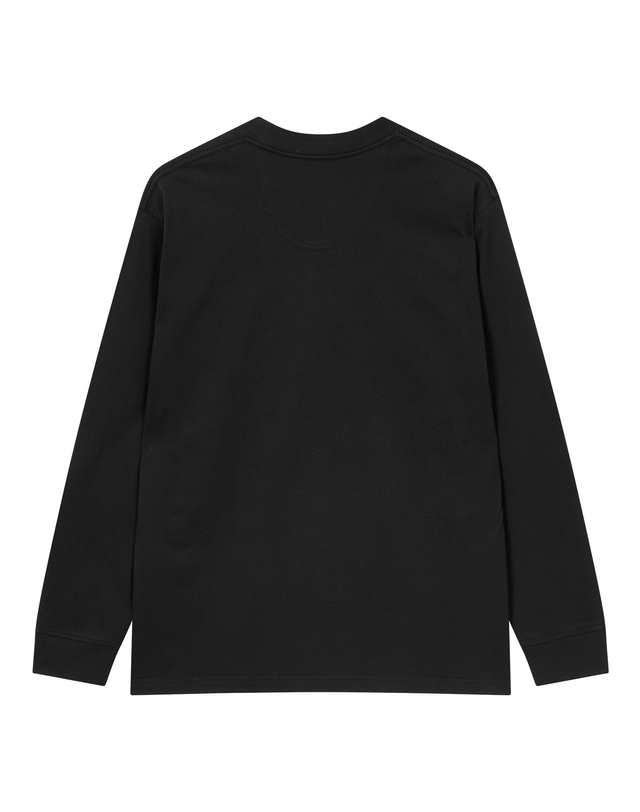 바버 남성 블랙 OS fit Enbroidered Logo 긴팔 티셔츠 착용컷