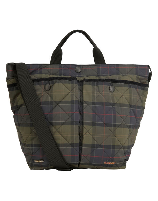 바버 남여공용 체크 타탄 Liddesdale 토트백 MULTI COLOR 착용컷