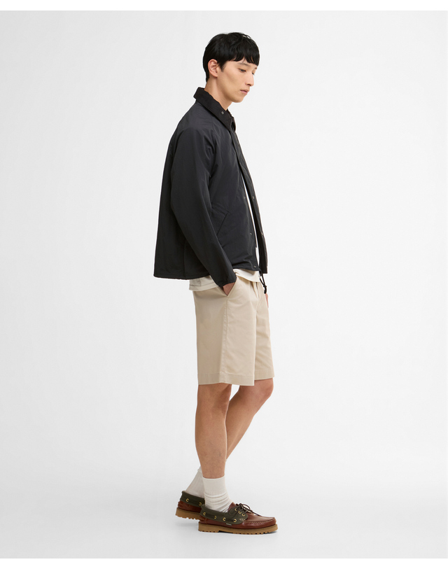 바버 남여공용 블랙 Transport Nylon 캐주얼 자켓 착용컷