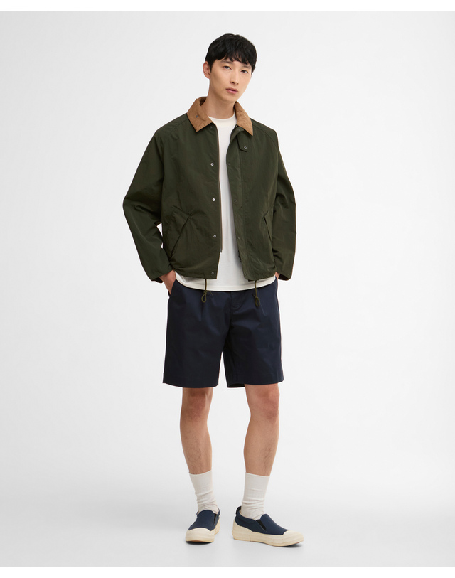 바버 [노정화착용] 남여공용 카키 Transport Nylon 캐주얼 자켓 진한 초록 착용컷