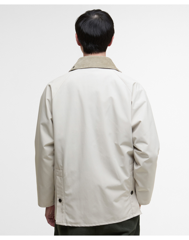 바버 남여공용 아이보리 Classic Bedale 샤워프루프 자켓 밝은 베이지 착용컷