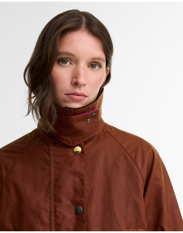 바버 [Barbour x Paul Smith] 여성 브라운 Beaufort 왁스 자켓 상세
