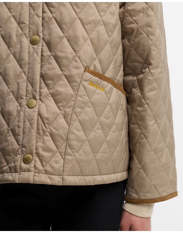 바버 여성 베이지 Icons Cropped Liddesdale 퀼팅 자켓 상세