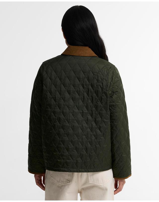 바버 여성 올리브 Icons Cropped Liddesdale 퀼팅 자켓 진한 연두 착용컷