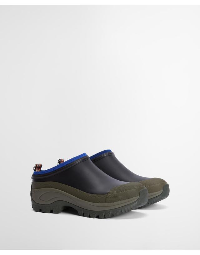 바버 [Barbour x Paul Smith] 여성 네이비 클로그 착용컷