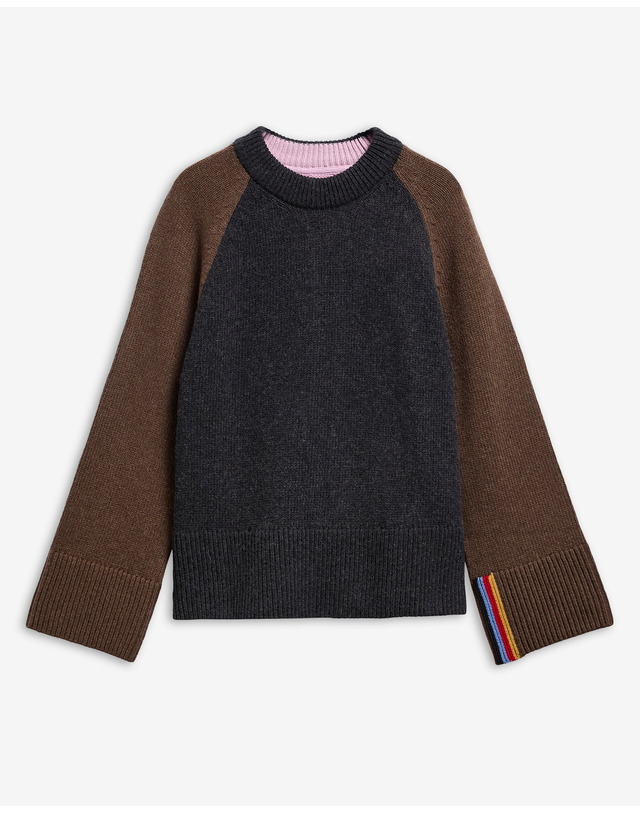 바버 [Barbour x Paul Smith] 여성 블랙 Tyneside 스웨터 착용컷