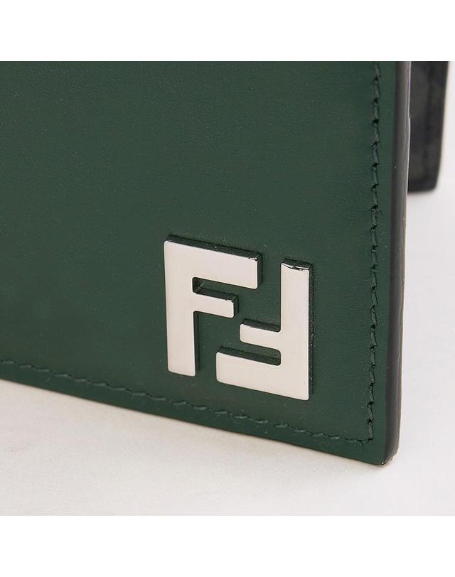 펜디 [펜디] FW25 남성 FF 로고 반지갑 7M0356 AFF2 F1TTY 착용컷