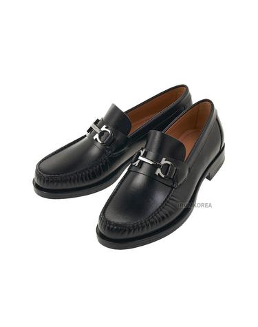 [페라가모] FW24 남성 간치니 로퍼 FORT NERO 0762695