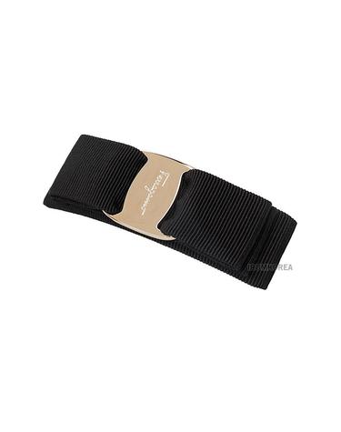 [페라가모] SS26 여성 바라 헤어클립 34 2019 NERO ORO 0495450