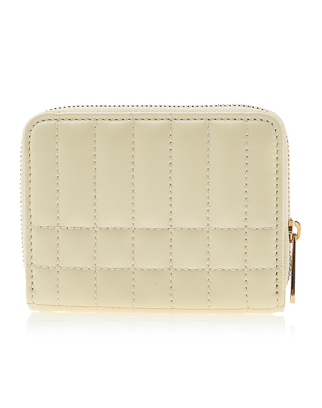버버리 [버버리] 퀼팅 레더 롤라 지퍼 지갑 8066044 LS LOLA MN ZIP WALLET QXC B5312 착용컷