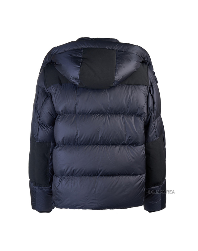 버버리 [버버리] FW24 남성 퍼프 나일론 패딩 8096381 M LEEDS A1222 착용컷