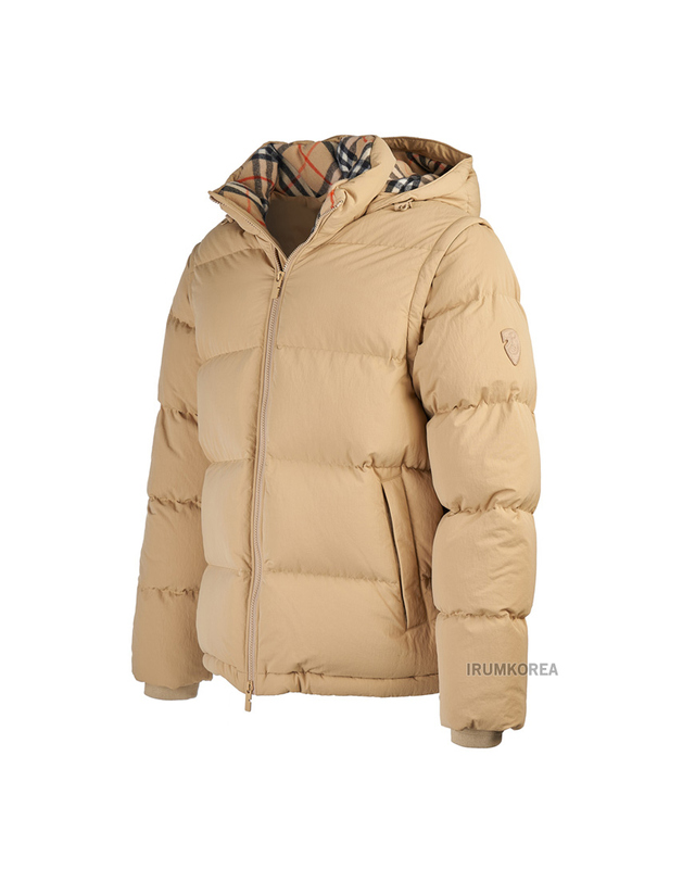 버버리 [버버리] FW24 남성 패딩 자켓 8097944 M W24 MW TRI C1544 착용컷