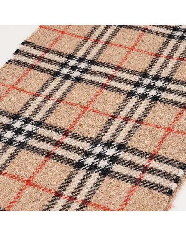 버버리 [버버리] FW24 공용 체크 머플러 8099014 MU DF CHECK TO TEX SCF B9719 착용컷