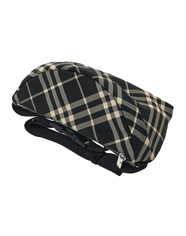 버버리 [버버리] FW24 남성 체크 밸트백 8093780 ML ESSENTIAL BELT BAG CEK B8687 착용컷