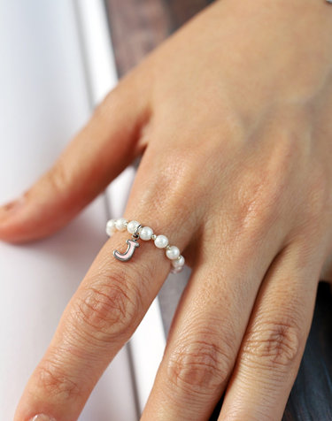 [모드곤] 미니 이니셜 진주 반지 MIni Initial Pearl Ring