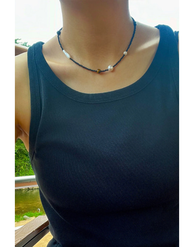 모드곤 [모드곤] 오닉스 담수진주 목걸이 Onyx Pearl Necklace 착용컷