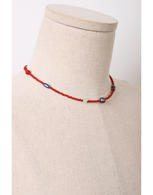 모드곤 [모드곤] 자마노 담수진주 목걸이 Carelian Pearl Necklace 착용컷