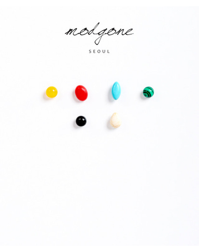 모드곤 [모드곤] 0.8mm 귀걸이 침 두께 얇은 원석 피어싱 Gem stone piercing 착용컷
