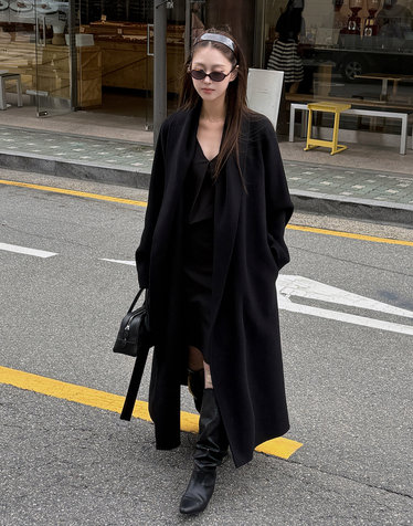 [한국단독발매] 블랙 캐시미어울혼방 숄카라 벨티드 코트