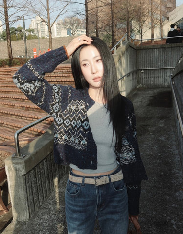다크네이비 패턴짜임 울혼방 가디건