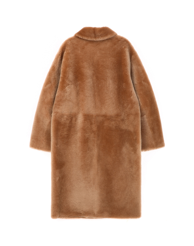 아떼 바네사브루노 여성 PREMIUM FUR 라이트브라운 천연양모피 무스탕 퍼자켓 코트 밝은 브라운 착용컷