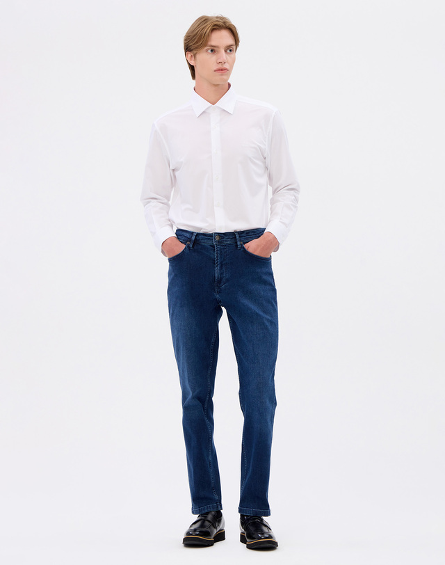 닥스 남성 [클리어런스][스테디셀러] 블루 워싱 면혼방 데님팬츠 진한 블루 착용컷