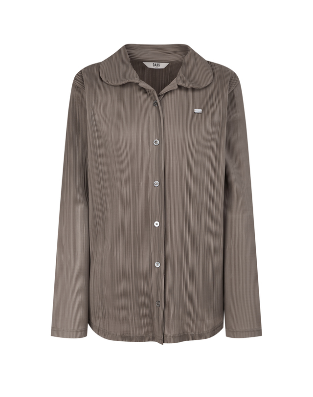 닥스 골프 여성 그레이 로고장식 긴팔셔츠 착용컷