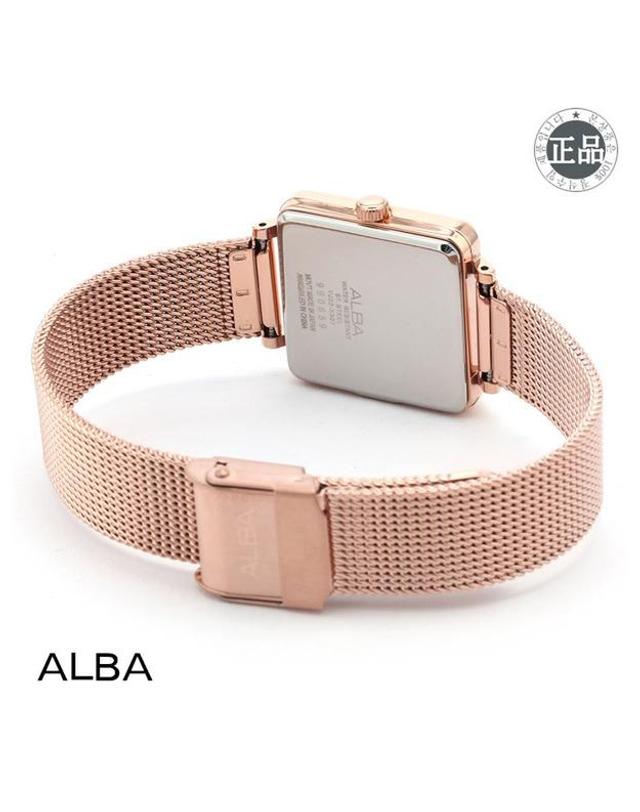 세이코 알바 ALBA 알바 여성용 메탈시계 AH7U20X1 착용컷