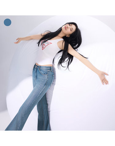 [SUZY] 저밀도 인디고 플레어 부츠컷 YQ2D1077