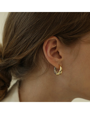 two-tone bold earring E008